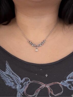 Natural White Opal Stone Pendant Chain maille Necklace